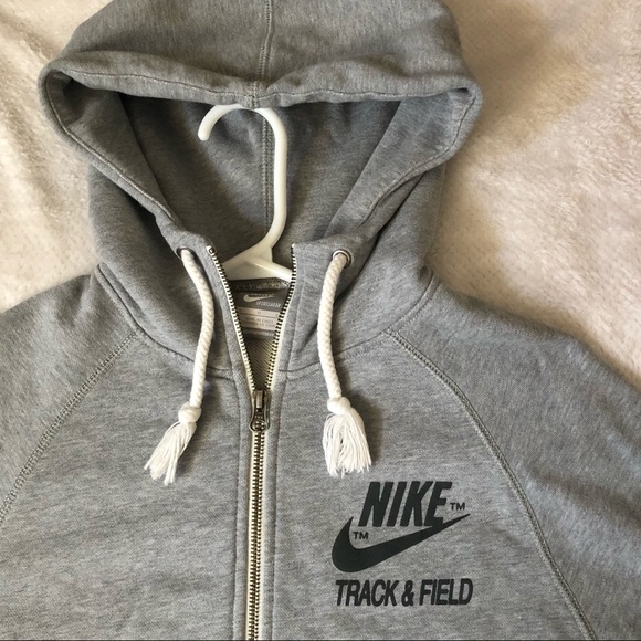 NIKE retro athletic track & field sweater - Picture 3 of 5